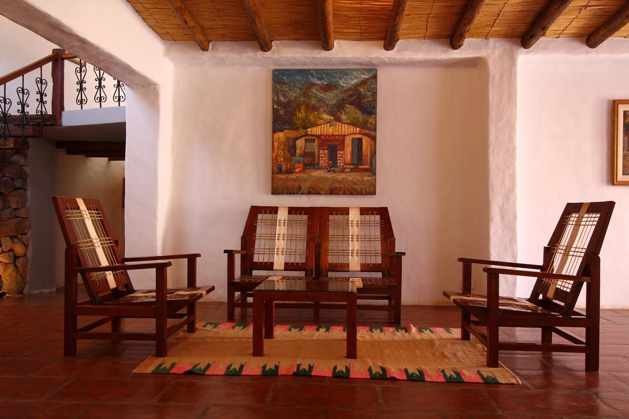 Casa De Piedra Hotel Purmamarca Bagian luar foto