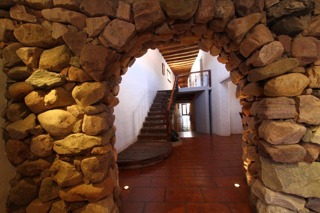 Casa De Piedra Hotel Purmamarca Bagian luar foto