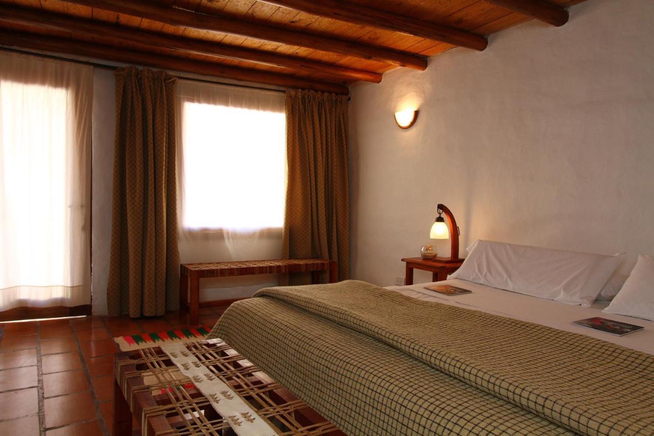 Casa De Piedra Hotel Purmamarca Bagian luar foto
